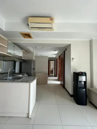 Cari Apartemen 2BR? Apartemen Waterplace Semi Furnished Bisa Jadi Pilihan! - Surabaya - Galeri 4