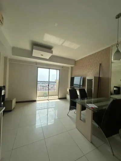 Cari Apartemen 2BR? Apartemen Waterplace Semi Furnished Bisa Jadi Pilihan! - Surabaya - Galeri 9