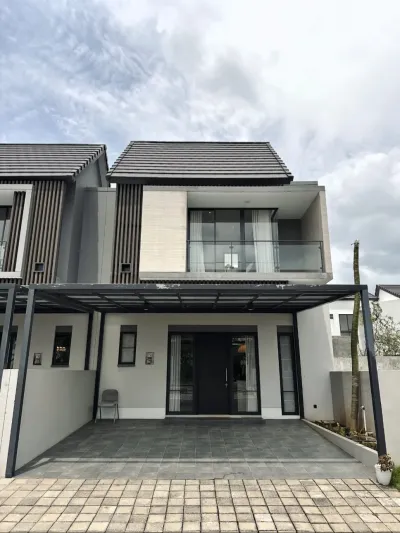 Rumah Premium Amesta Living Tipe Nava, Lingkungan Asri & Modern - Akses Mudah ke MERR - Galeri 1