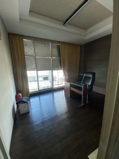 Dijual Cepat Ruko Premium ! 4 Lantai, Lokasi Super Strategis & Ramai - Surabaya Manyar  - Galeri 6