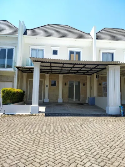 Dijual Cepat Rumah Greenland Residence 2 Lantai | Dekat Superindo & Club House - Kab. Gresik