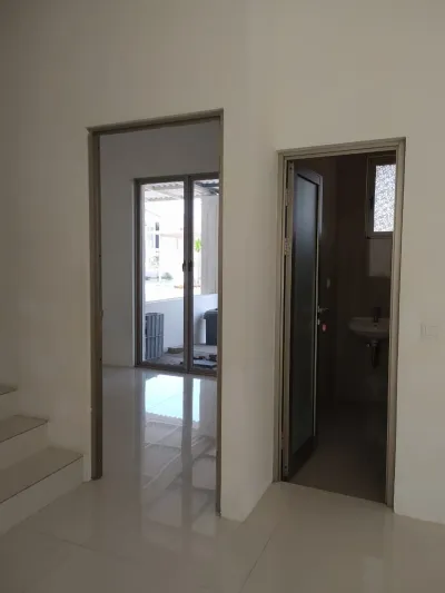 Dijual Cepat Rumah Greenland Residence 2 Lantai | Dekat Superindo & Club House - Kab. Gresik - Galeri 4