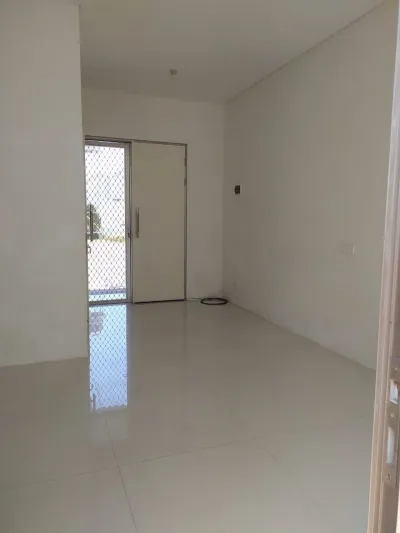 Dijual Cepat Rumah Greenland Residence 2 Lantai | Dekat Superindo & Club House - Kab. Gresik - Galeri 5