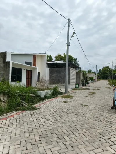 Dijual Kavling Perumahan & Rumah Area Raya Simo Tuban – Total Lahan 1 Hektar, Potensi Investasi Menjanjikan - Galeri 3