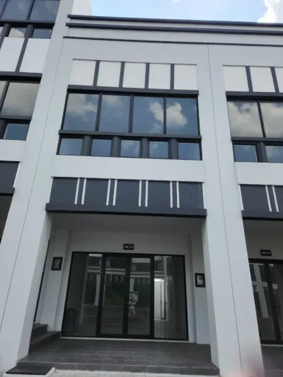 Dijual Ruko 2 Lantai CitraLand CBD Driyorejo Gresik – Lokasi Bisnis Strategis - Galeri 1