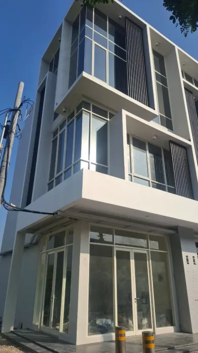 Dijual Ruko Corner 3 Lantai Premium di Northwest Boulevard CitraLand Surabaya , Lokasi Paling Favorit! - Galeri 1