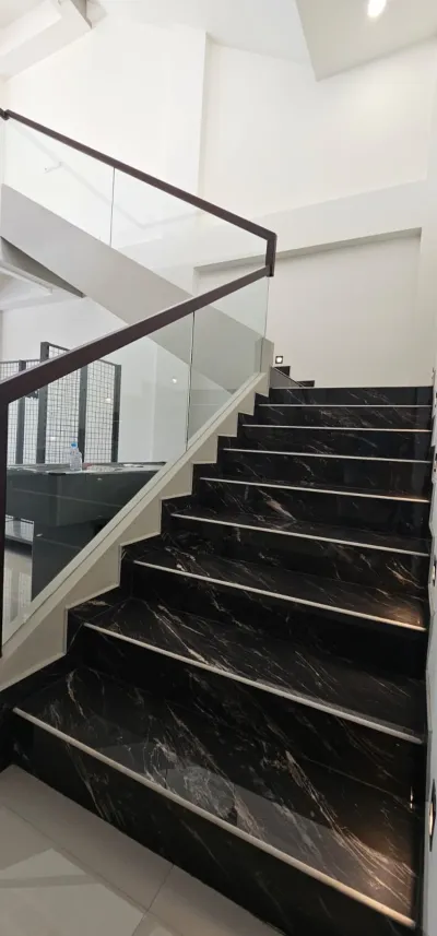 DIJUAL RUKO STRATEGIS 0 JALAN RAYA GREENHILL CITRALAND – SEBERANG MARKETING OFFICE CITRALAND! - Galeri 12