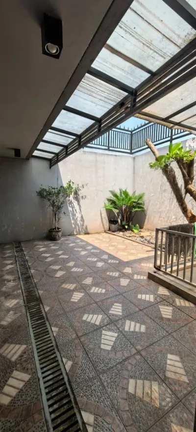 Dijual Rumah 2 Lantai Cluster Greenhill Citraland Utara, Siap Huni - Surabaya Barat - Galeri 2