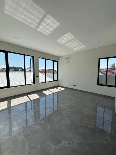 DIJUAL RUMAH BARU MINIMALIS MODERN DI DHARMAHUSADA MAS – SIAP HUNI! - Galeri 6