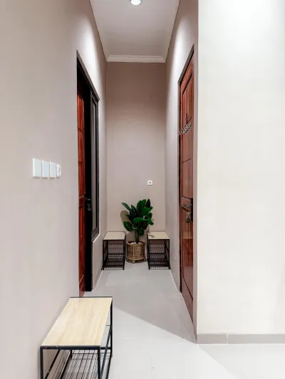 Dijual Rumah Kost 2 Lantai 10 Kamar – Full Furnished & Full Terisi - Surabaya  - Galeri 14
