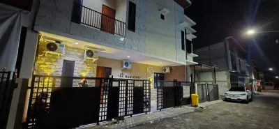 Dijual Rumah Kost 2 Lantai 10 Kamar – Full Furnished & Full Terisi - Surabaya  - Galeri 16