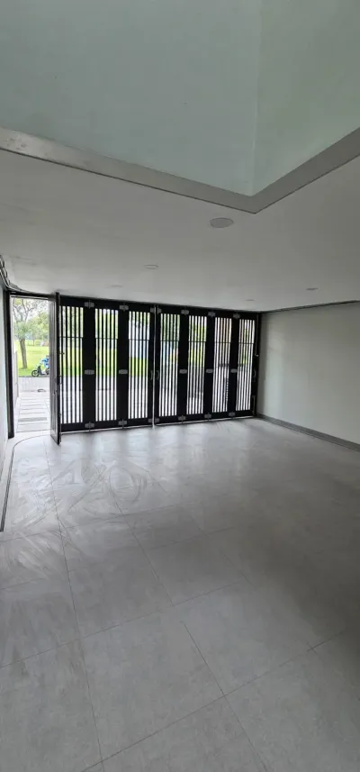 Dijual Rumah Lisbon Pakuwon Indah LT 15x25 – Hunian Mewah di Kawasan Elite Surabaya Barat  - Galeri 6