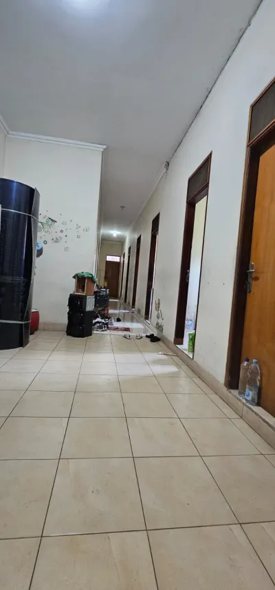 DIJUAL RUMAH LUAS SIAP HUNI LT 350 - SURABAYA - Galeri 9