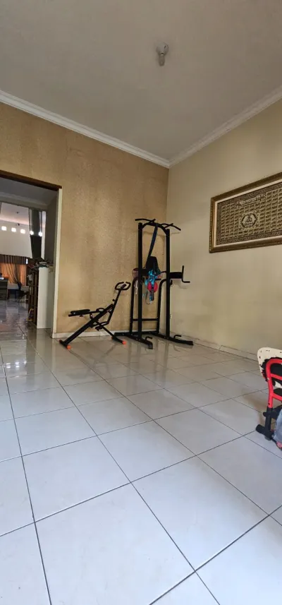 DIJUAL RUMAH LUAS SIAP HUNI LT 350 - SURABAYA - Galeri 12