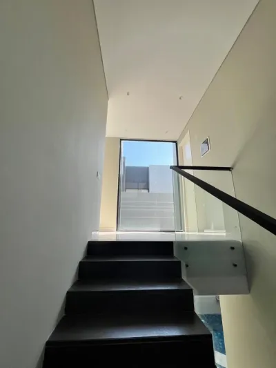 DIJUAL RUMAH MEWAH PELICAN HILL – FULL FURNISH + INTERIOR ELEGAN + KOLAM RENANG, SIAP HUNI!  - Galeri 12
