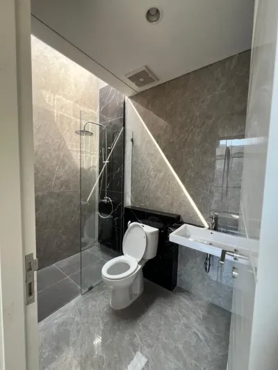 DIJUAL RUMAH MEWAH PELICAN HILL – FULL FURNISH + INTERIOR ELEGAN + KOLAM RENANG, SIAP HUNI!  - Galeri 14