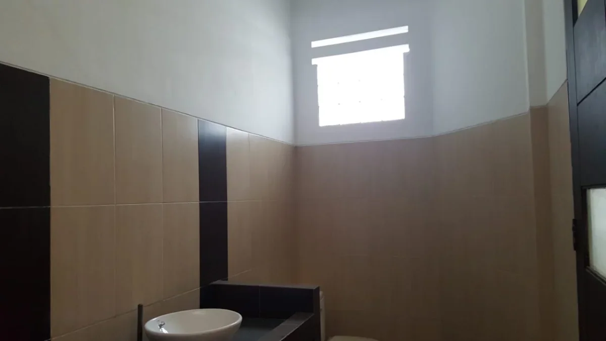 DIJUAL RUMAH MEWAH SURABAYA SIDOSERMO - AKSES MUDAH - Galeri 11