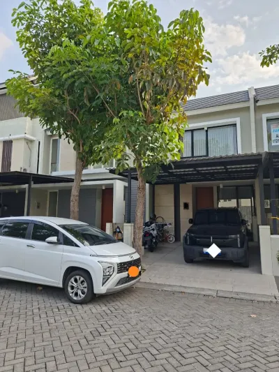 Dijual Rumah Northwest Park Siap Huni semi Furnish Citraland Surabaya 1Man 