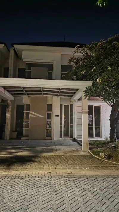 Dijual Rumah Premium Surabaya Barat Grand Pakuwon dekat Tol Margomulyo