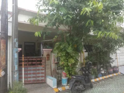 Dijual Rumah Strategis Babatan Indah Wiyung Surabaya Barat | Dekat UNESA & PTC - Galeri 1