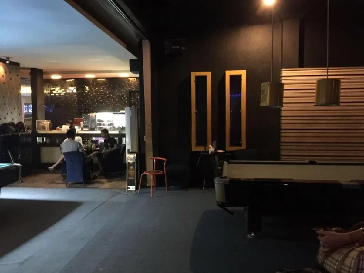 Dijual/Disewakan Unit Komersial 1 Lantai (Ruko) Surabaya Barat - Ruko Fungsional - Galeri 3