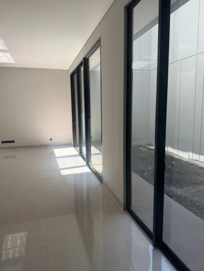 Disewakan Rumah Dempsey Hill Maple Rooftop | 10x17 | 3 Lantai | Rooftop - Surabaya - Galeri 17