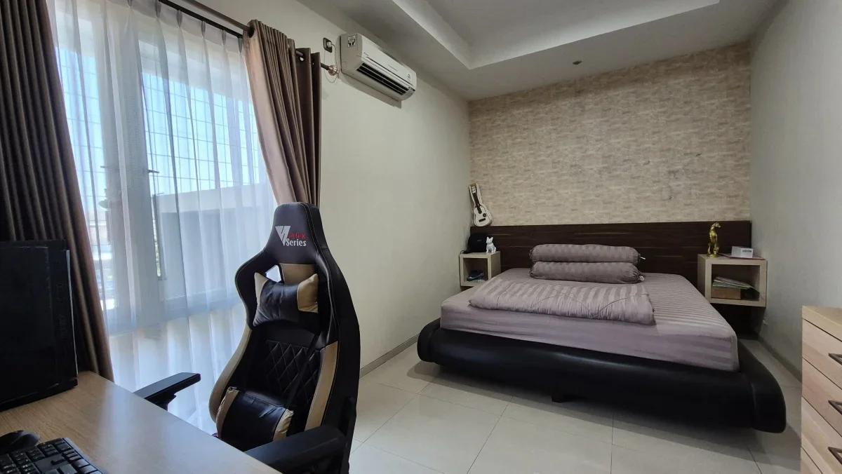 Dijual rumah Mulyosari Surabaya Timur Full Furnish  - Galeri 5