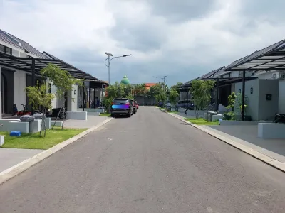 Dijual Rumah Cluster Cambridge Citra Harmoni Sidoarjo -  Lokasi Favorit Tropodo  - Galeri 3