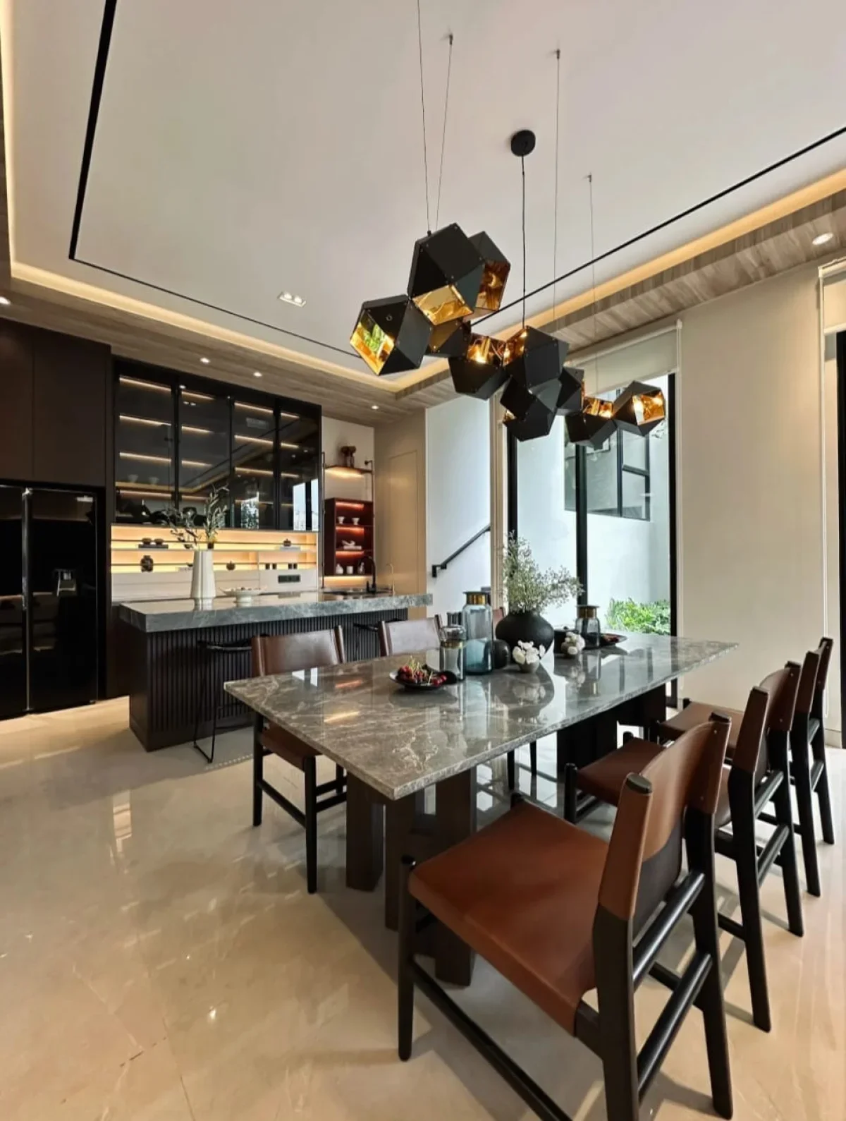 Villa lengkap Kolam Renang Pool - Citraland Maple Dempsey Surabaya Barat Ready Stok Unit Full Furnish - Galeri 6