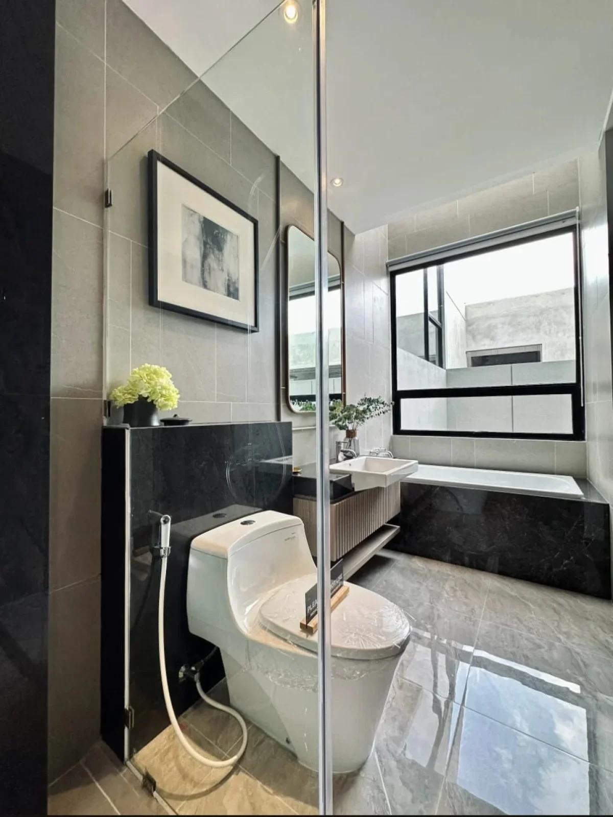 Villa lengkap Kolam Renang Pool - Citraland Maple Dempsey Surabaya Barat Ready Stok Unit Full Furnish - Galeri 10