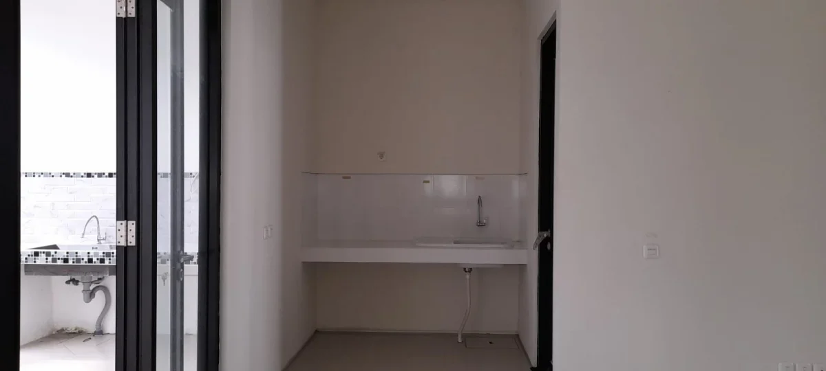 Rumah Citraland dekat Margomulyo Tandes Disewakan  - Galeri 8