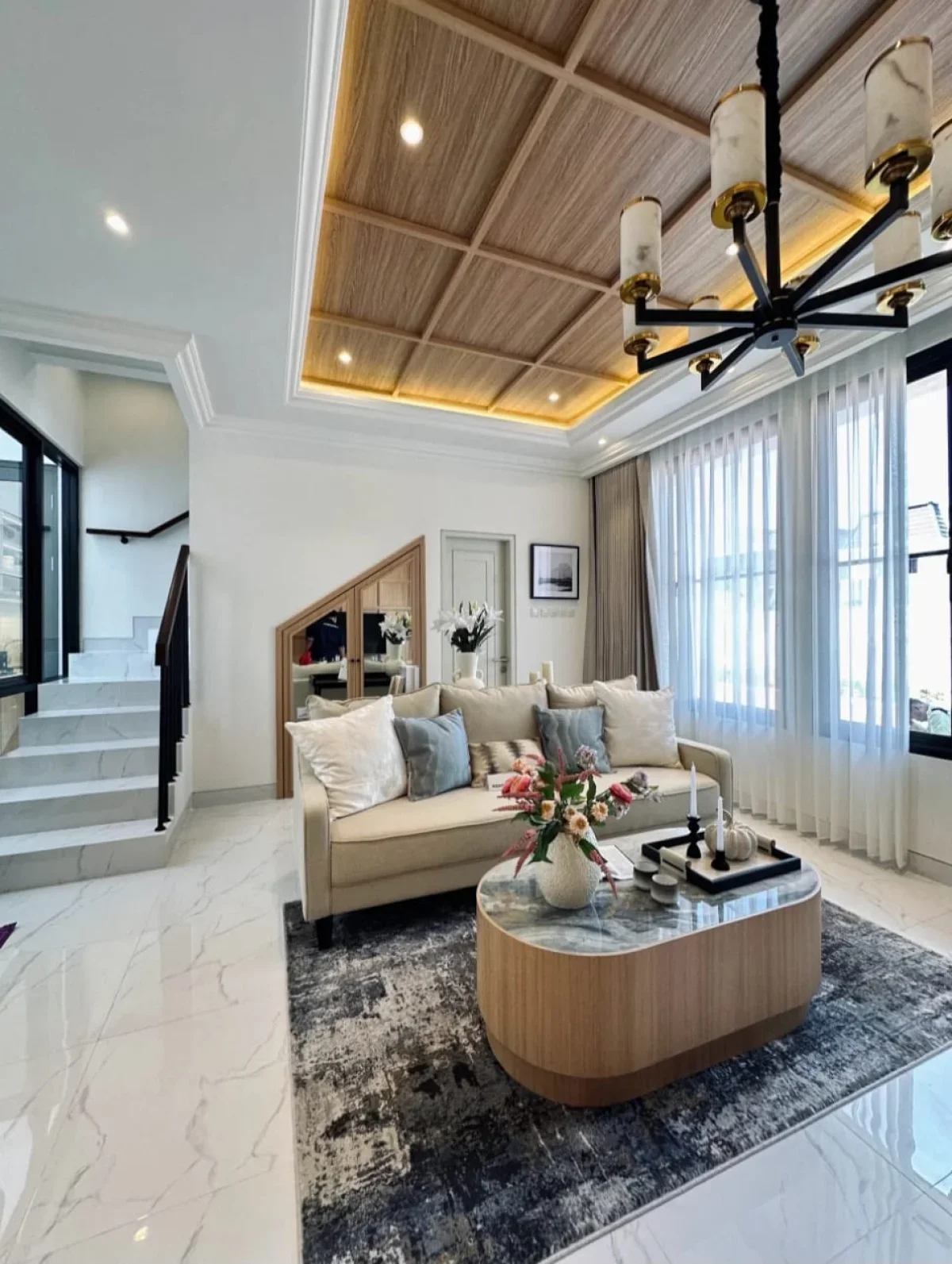 Rumah Surabaya Barat Premium lebar 9 2M an dekat pintu Tol - Galeri 4