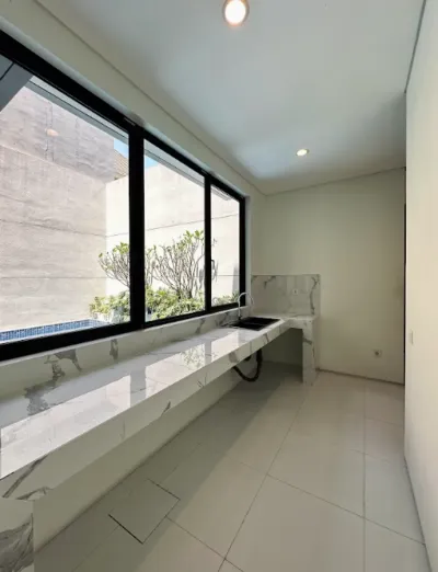 Hunian Mewah dengan Kolam Renang Eksklusif - Stonegate Park Surabaya CitraLand Tipe Helenium  - Galeri 4