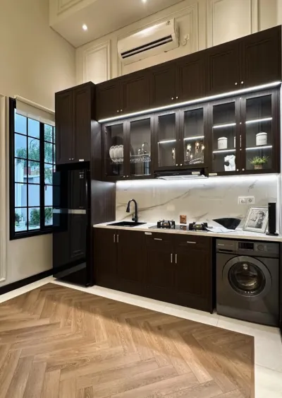 Mansion Nine Tipe Diana – Hunian Elite di Lokasi Strategis Surabaya Barat - Desain American Classic  - Galeri 3