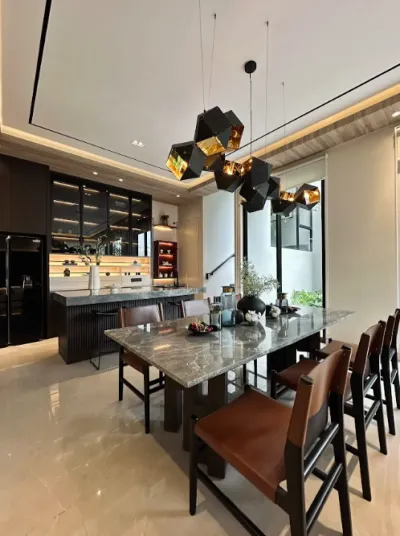 Rumah Citraland Surabaya Barat - Ready Stok Unit Full Furnish Luas 200 meter²  - Galeri 2
