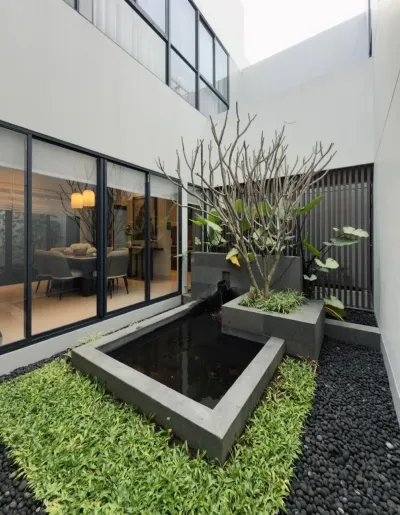 Rumah Eksklusif 3 Lantai di The Prambanan Residence Tipe Astha 9 RD -  Premium With Roof deck - Surabaya Barat - Galeri 4