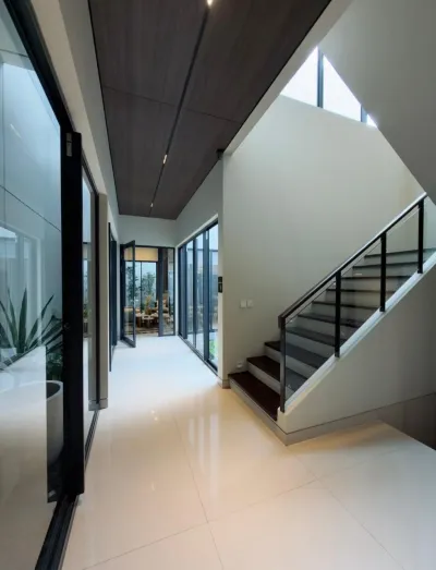 Rumah Eksklusif 3 Lantai di The Prambanan Residence Tipe Astha 9 RD -  Premium With Roof deck - Surabaya Barat - Galeri 5