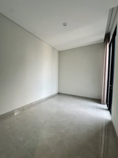 Rumah GreenLake Virelin Attic Surabaya Barat – Desain Attic Mewah, Lingkungan Premium & Strategis Dekat Citraland  - Galeri 9