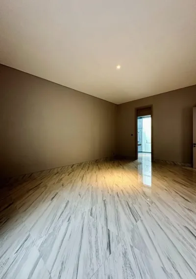 Rumah Modern Pakuwon Indah Surabaya tipe Greta - Belvedere Grand Golf dekat Pakuwon Mall - Galeri 14