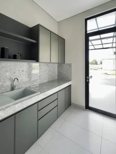 Rumah Modern Dempsey Hill Olive CitraLand Surabaya Barat - dekat gwalk dan Universitas Ciputra - Galeri 2
