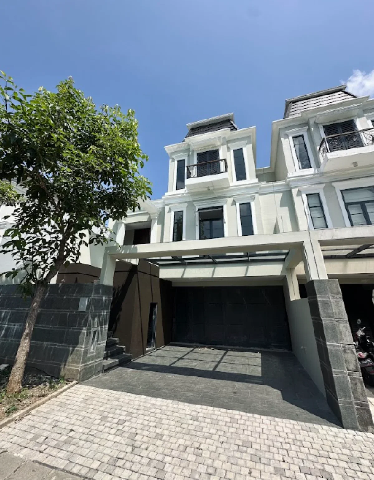 Rumah Modern di The Grand Kenjeran Tipe Evoria – Hunian Nyaman 3 Lantai di Surabaya Timur - Galeri 2