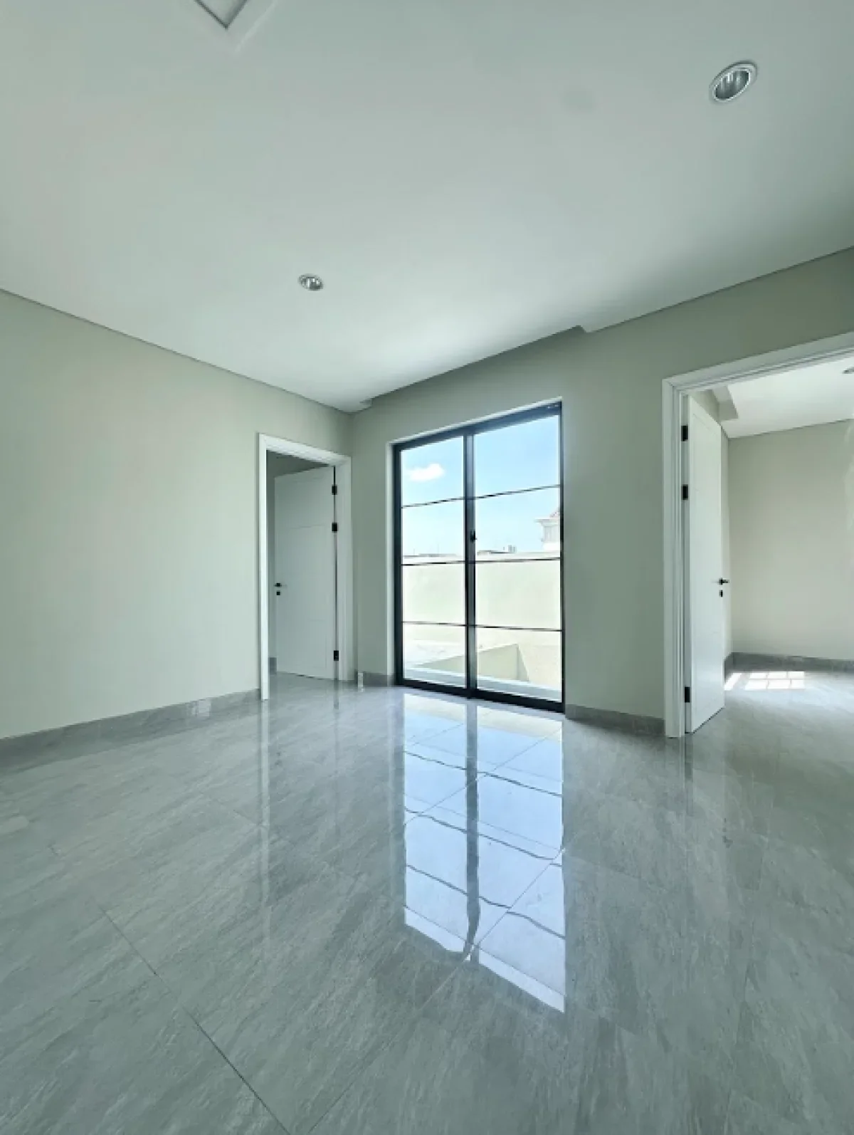 Rumah Modern di The Grand Kenjeran Tipe Evoria – Hunian Nyaman 3 Lantai di Surabaya Timur - Galeri 5