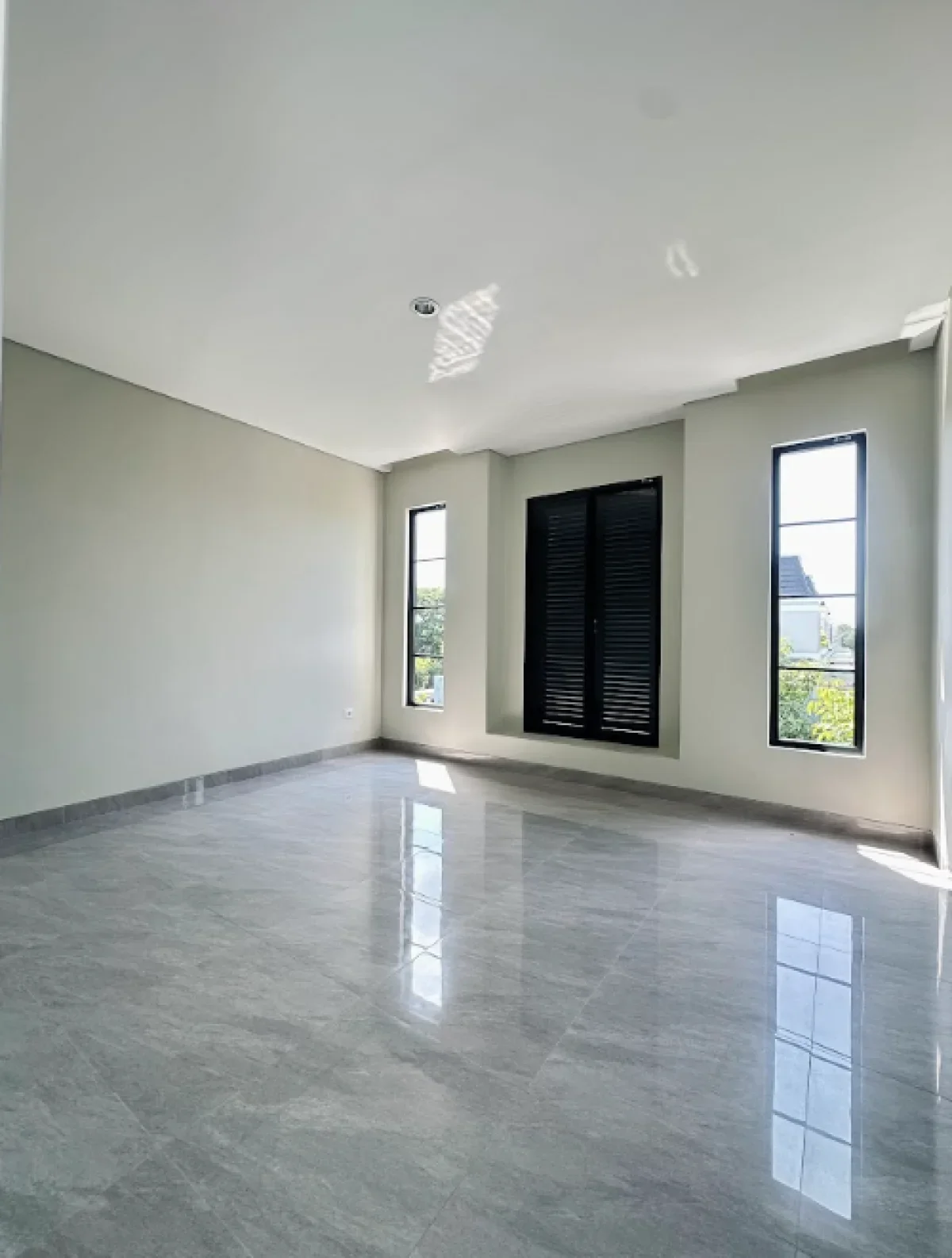 Rumah Modern di The Grand Kenjeran Tipe Evoria – Hunian Nyaman 3 Lantai di Surabaya Timur - Galeri 7