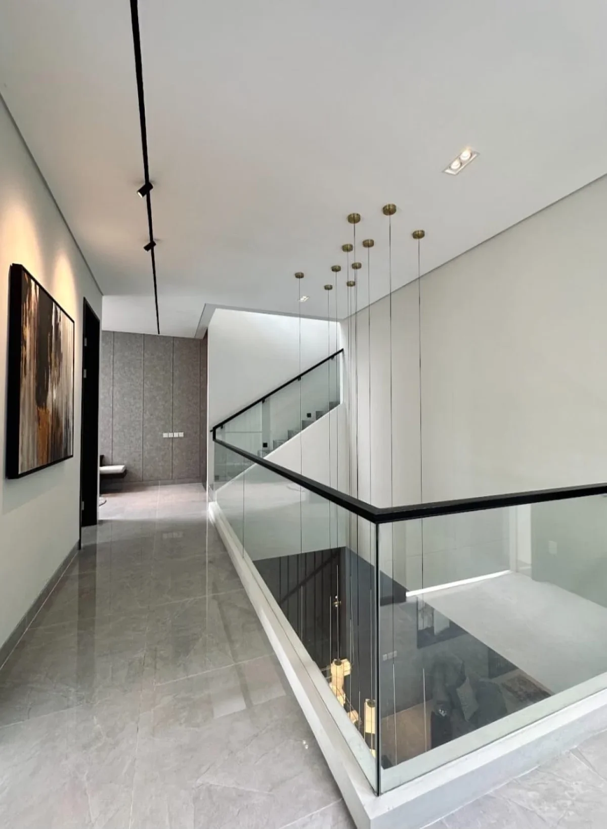 Rumah Modern GreenLake tipe Vianza Surabaya Barat - Galeri 8