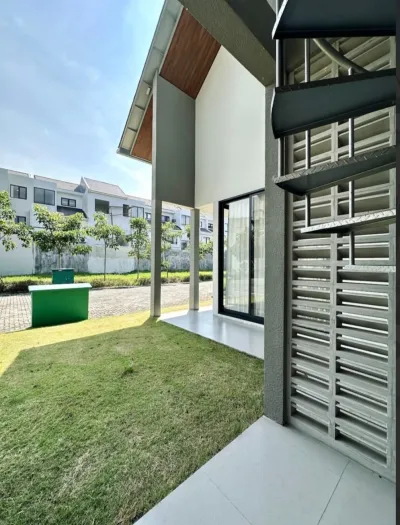 Rumah Nyaman & Elegan di Royal Residence Tipe Marela Surabaya Barat - dekat Tol Gunung Sari - Galeri 3