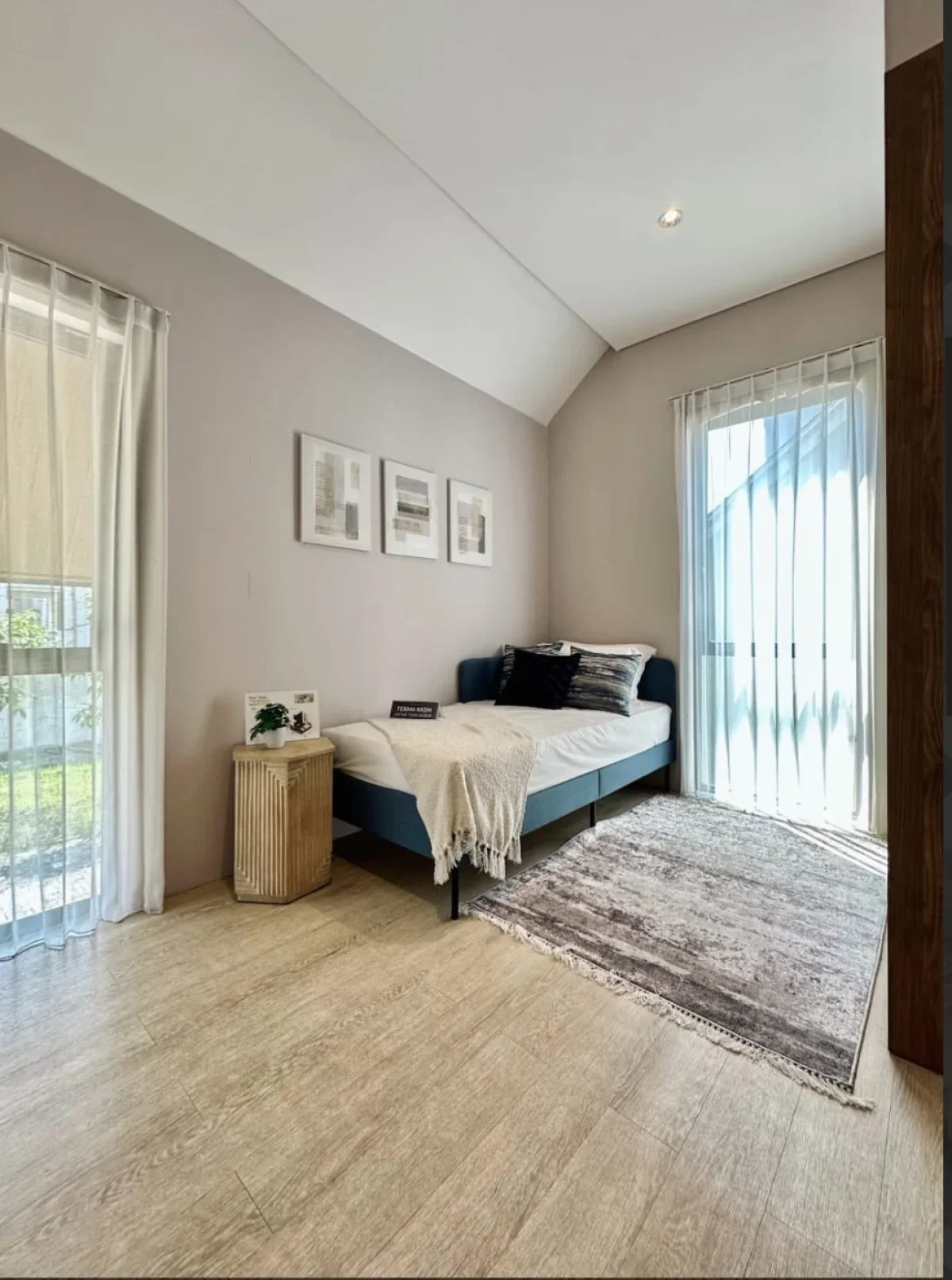 Rumah Nyaman & Elegan di Royal Residence Tipe Marela Surabaya Barat - dekat Tol Gunung Sari - Galeri 14