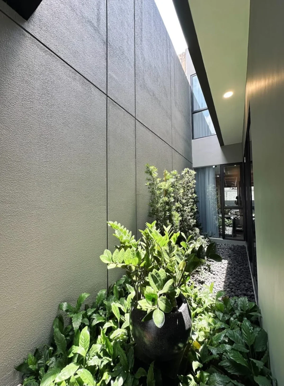 Rumah New GreenLake tipe Verdella Deluxe Surabaya - dekat Ciputra World - Galeri 4