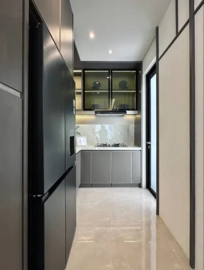 Hunian Modern Luas di GreenLake Verdela Deluxe - 2 Lantai Surabaya CitraLand  - Galeri 5