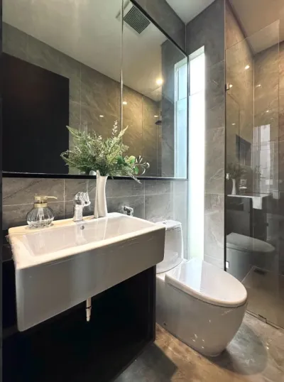Hunian Modern Luas di GreenLake Verdela Deluxe - 2 Lantai Surabaya CitraLand  - Galeri 10