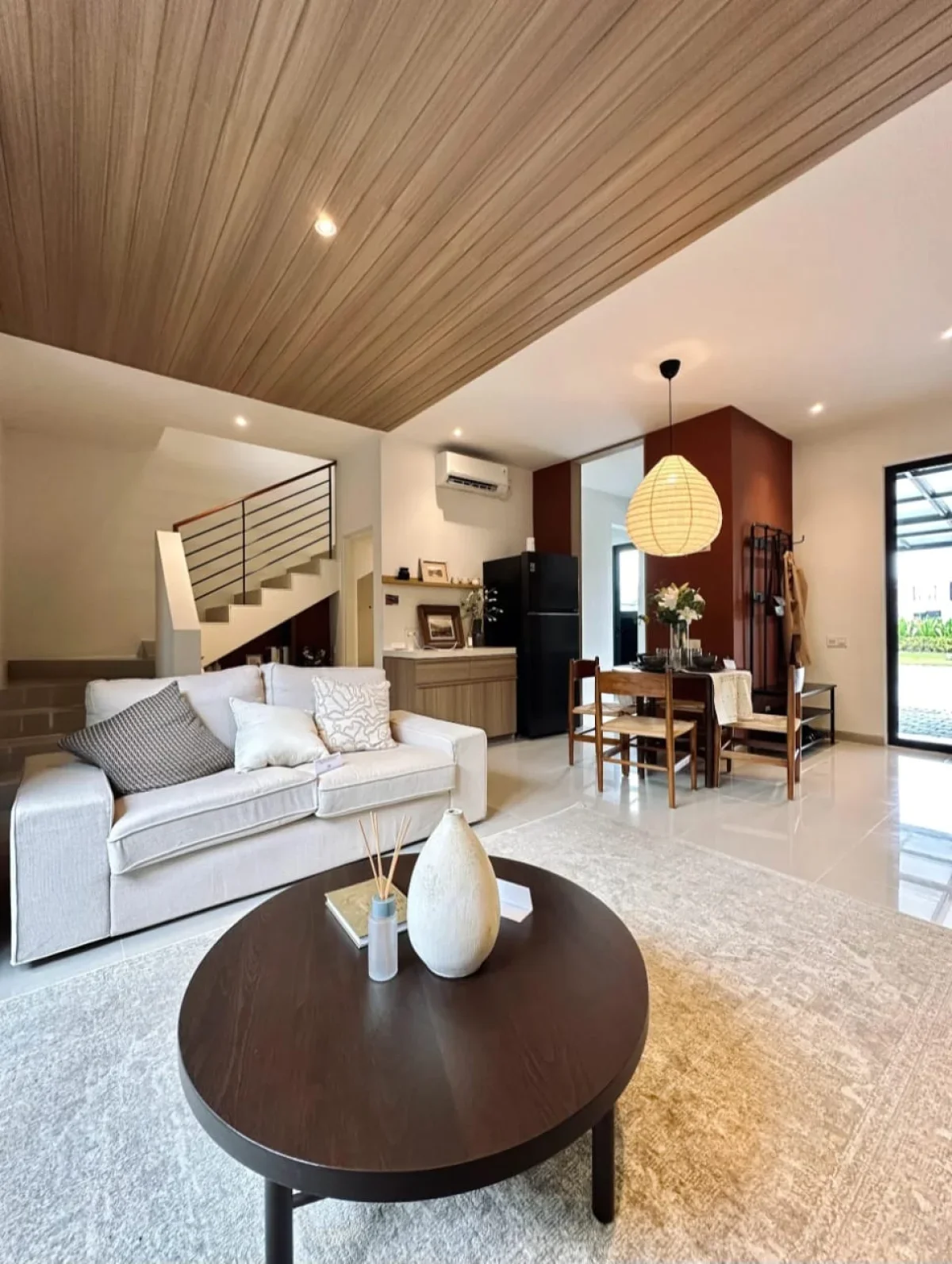 Rumah Pintu Tol Satelit area Gunung Sari Wiyung   - Galeri 2